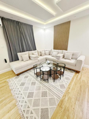 Spacious 2 Bedroom Family Apartment 6B